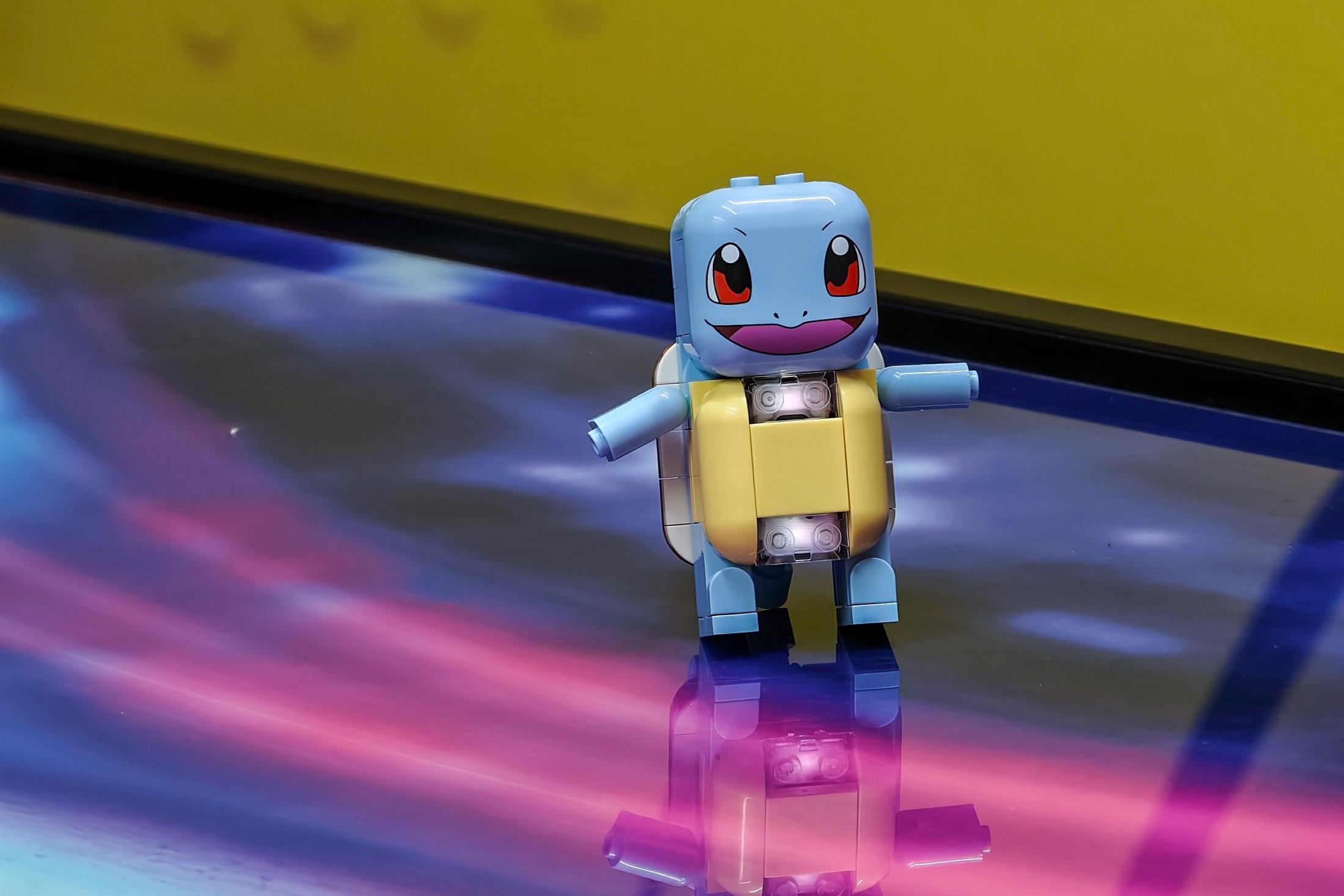 Bộ Pikachu với nhà cây trong dòng Lego Smart Play