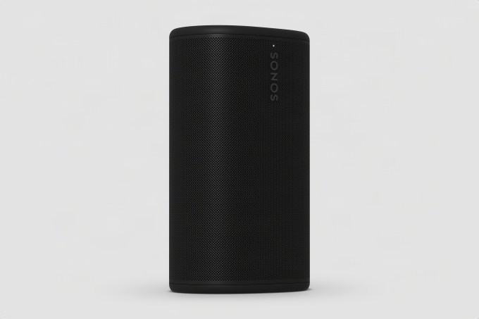 Góc nhìn trước của Sonos Play