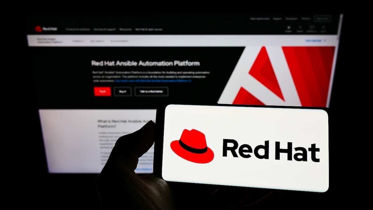 Tấn công chuỗi cung ứng nghiêm trọng: 32 gói NPM của Red Hat bị cài sâu mã độc đánh cắp dữ liệu