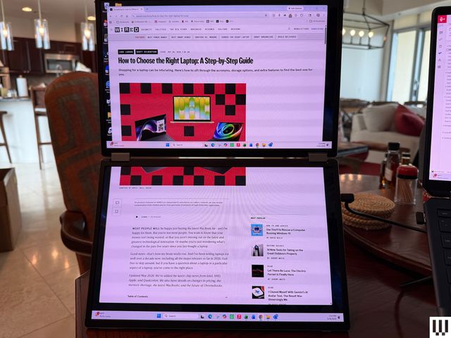 Asus ZenScreen Duo OLED