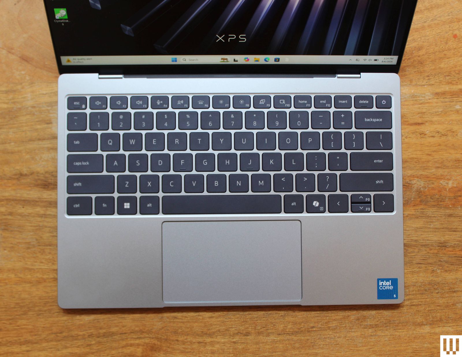 Dell XPS 13 với thiết kế mỏng nhẹ ấn tượng