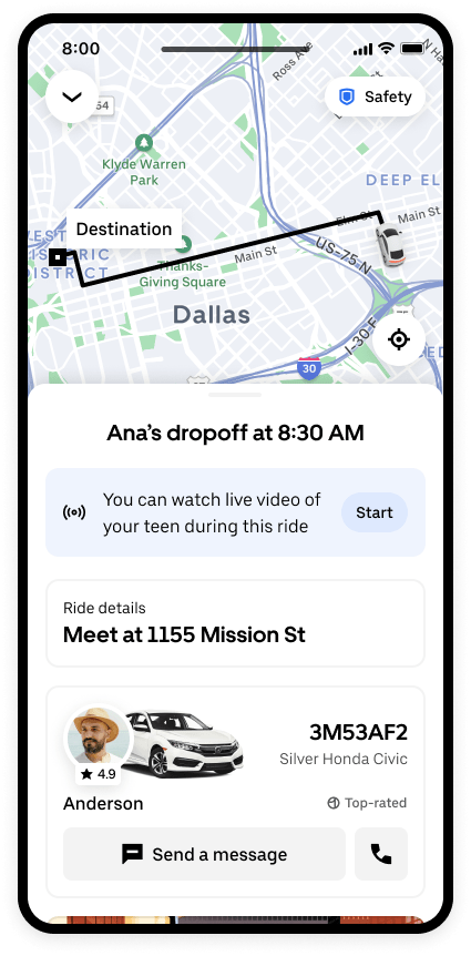 Người mẹ theo dõi hành trình của con qua ứng dụng Uber