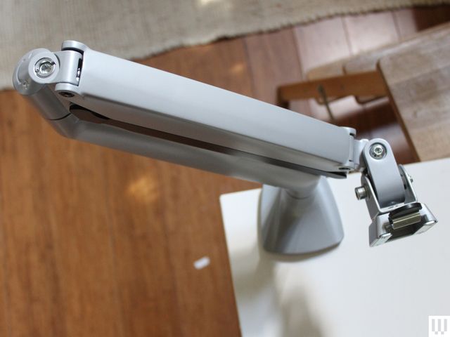 Tay đỡ màn hình Herman Miller Jarvis