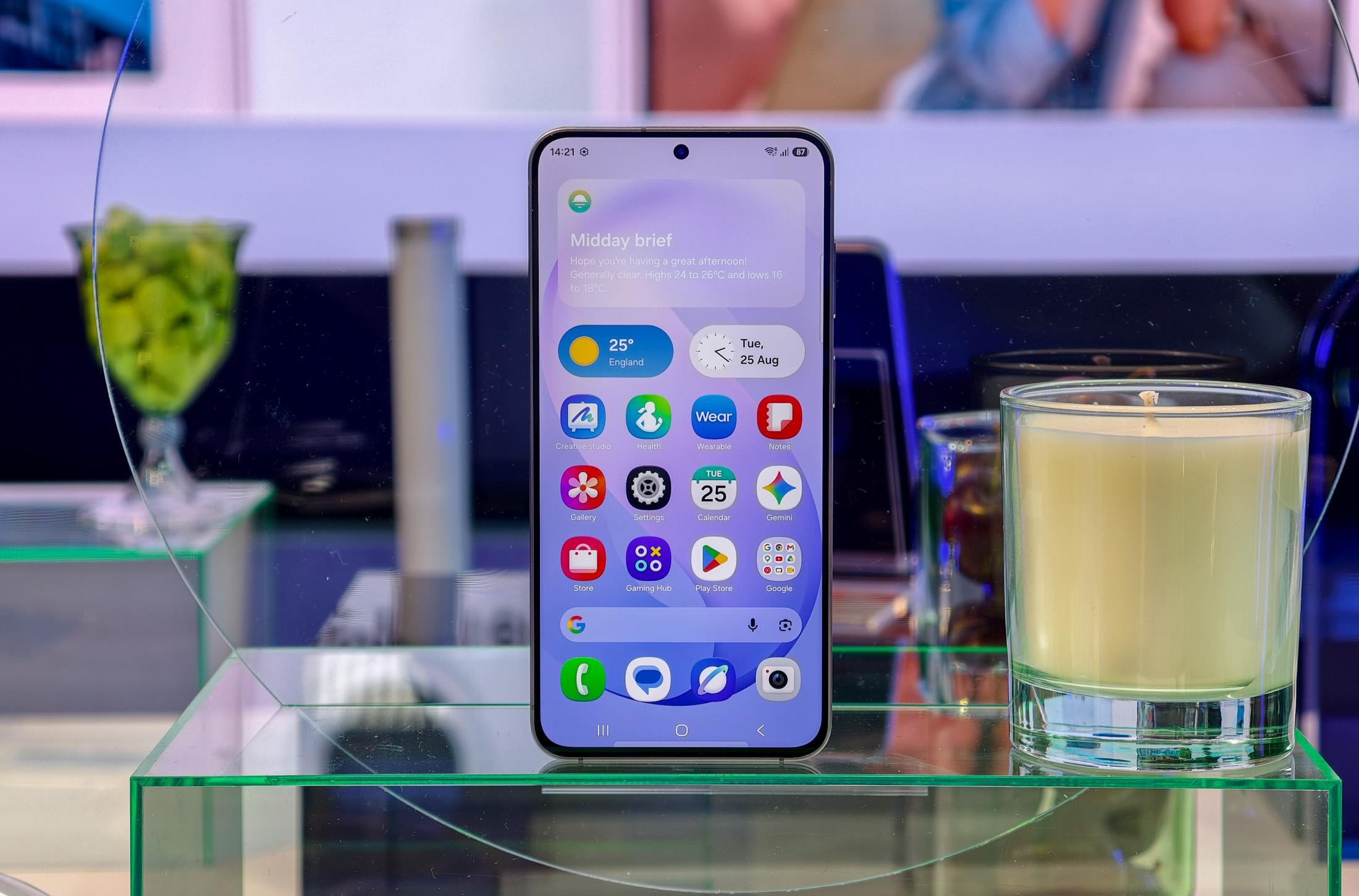 Galaxy S26 FE với màu xanh pistachio mới