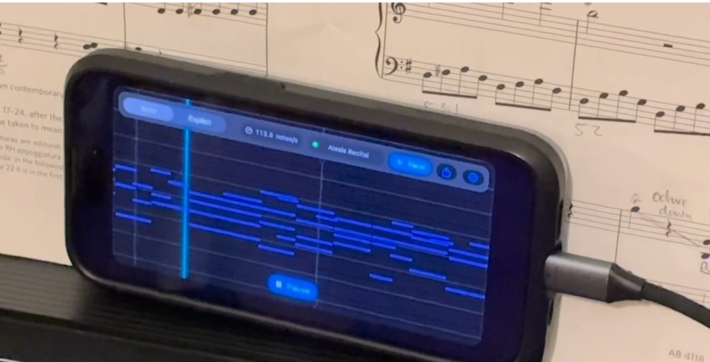 Trải nghiệm AI hoàn tất giai điệu piano ngay trên iPhone: Mô hình 125M chạy hoàn toàn trên thiết bị