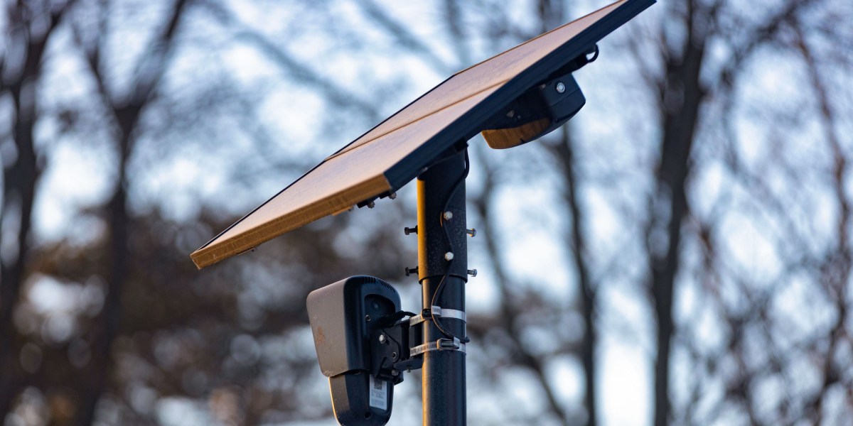 Flock siết chặt quy định truy cập camera đọc biển số giữa làn sóng phản đối giám sát