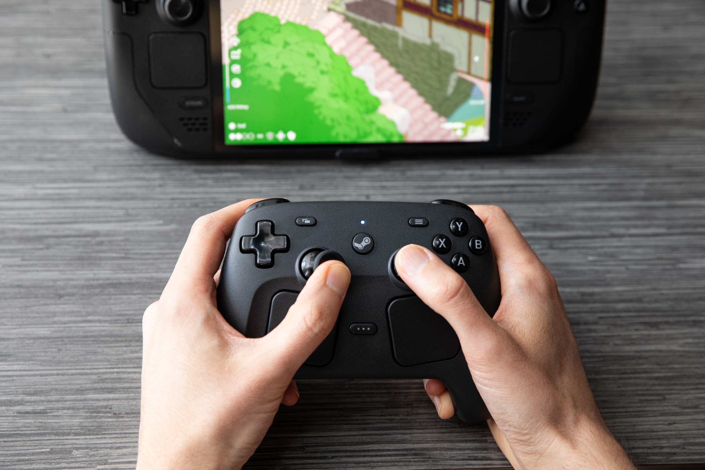Steam Controller của Valve
