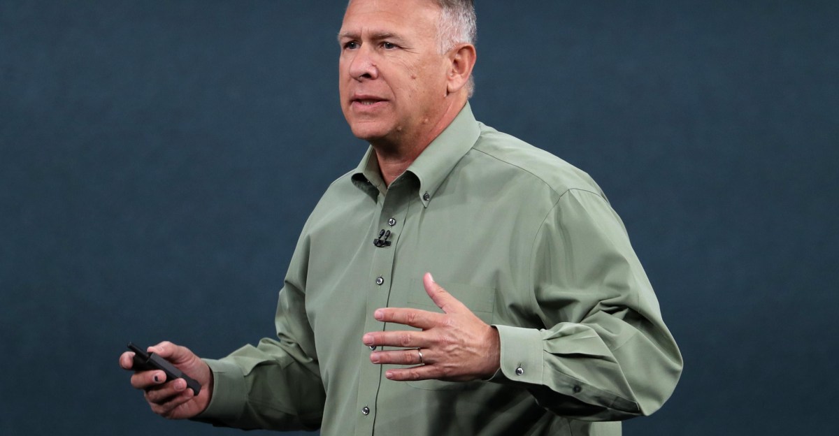 Phil Schiller rời bỏ vai trò đứng đầu App Store và sự kiện tại Apple