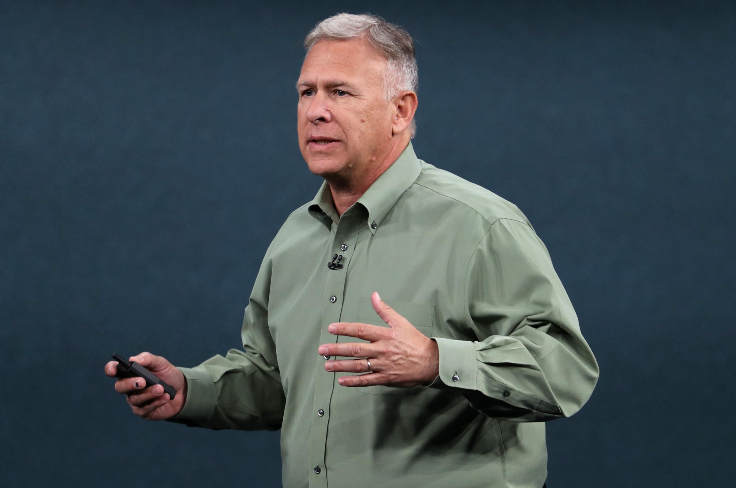 Phil Schiller, một trong những giám đốc kỳ cựu nhất của Apple