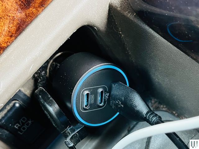 Anker 167.5W Nano với ba cổng sạc đa năng