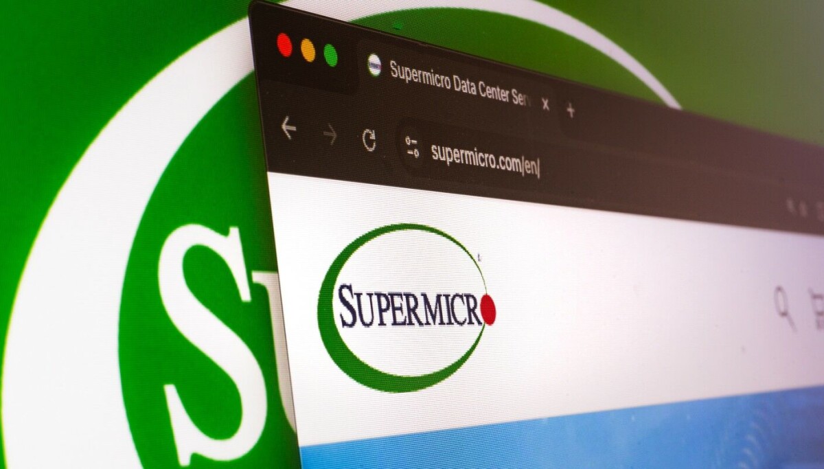 Supermicro sa thải nhân viên sau cuộc điều tra vụ buôn lậu GPU trị giá 2,5 tỷ USD sang Trung Quốc