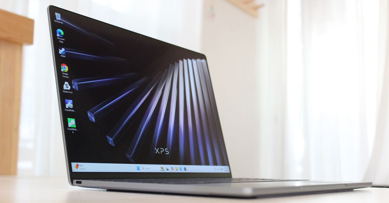 Dell XPS 13: Đối thủ đáng gờm của MacBook Neo với màn hình tuyệt đẹp
