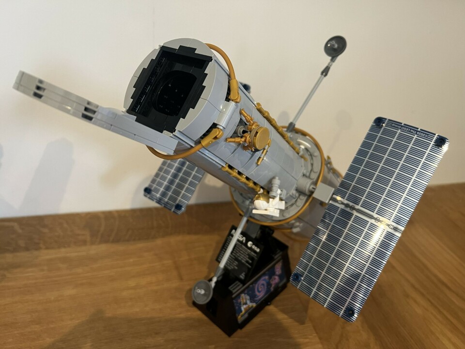 Mô hình Lego Hubble cỡ lớn