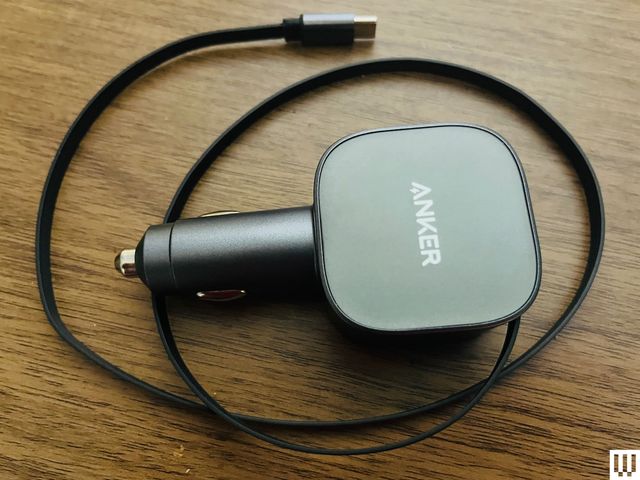 Anker 75W với thiết kế dây sạc rút gọn tiện lợi