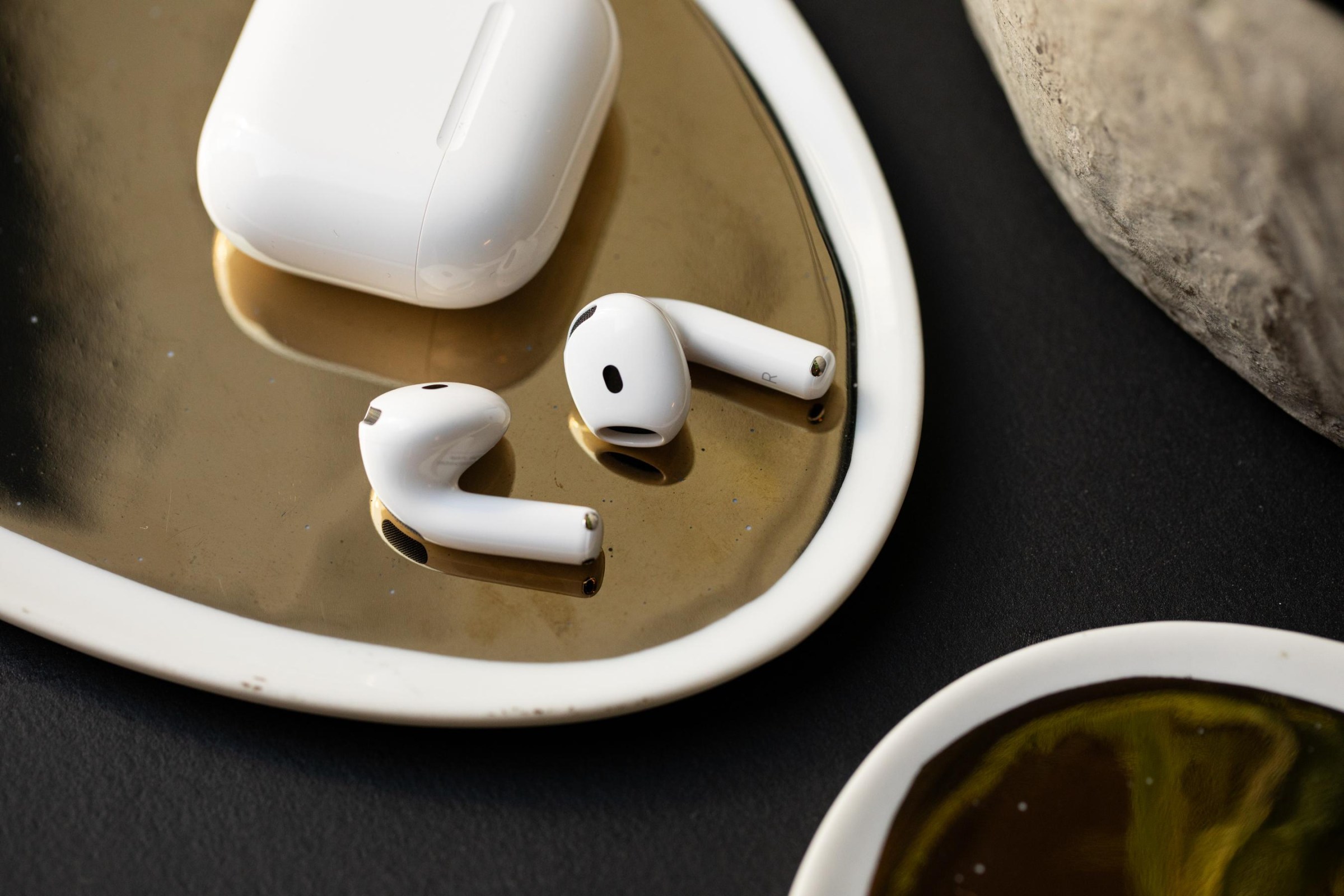 Cận cảnh thiết kế AirPods 5