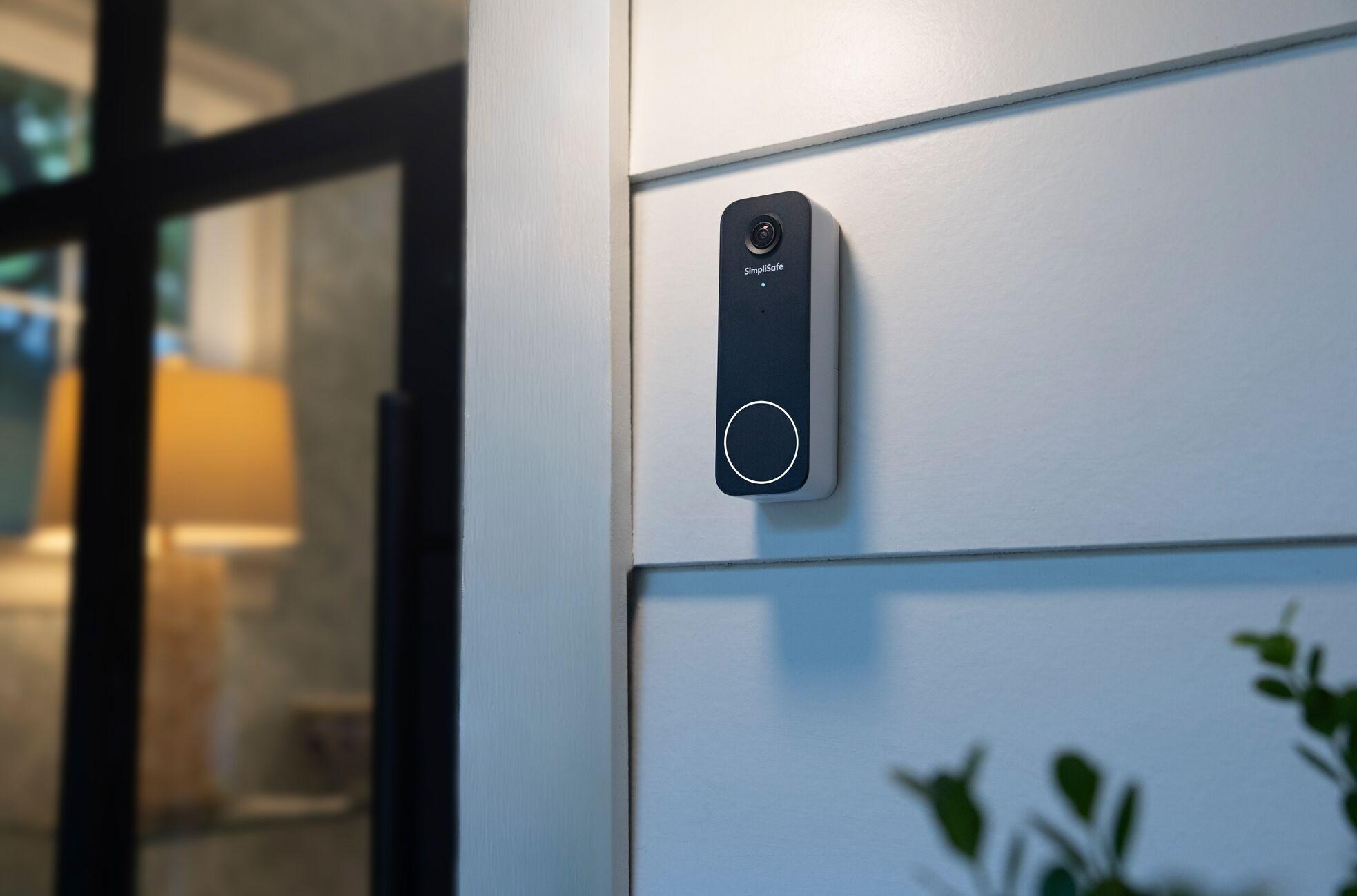 Chuông cửa thông minh SimpliSafe Video Doorbell Series 2 với đèn LED trạng thái