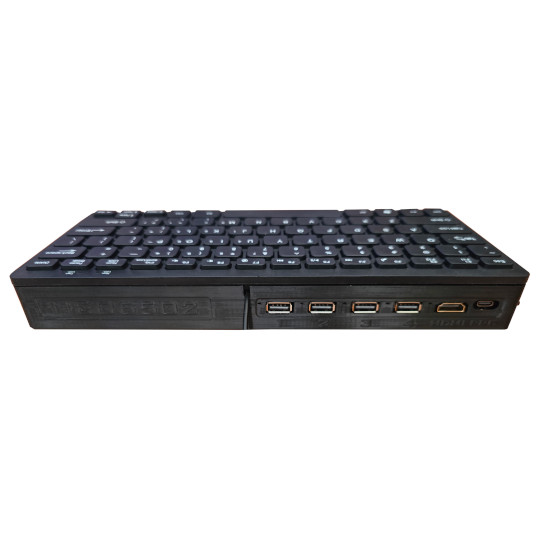 Cận cảnh các cổng kết nối USB-C và UEXT phía sau máy