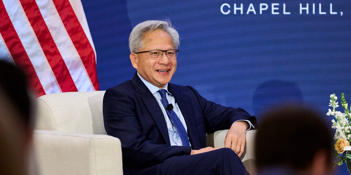 Jensen Huang tuyên bố 'AGI đã đến' và chúc mừng OpenAI sau khi ra mắt Astra