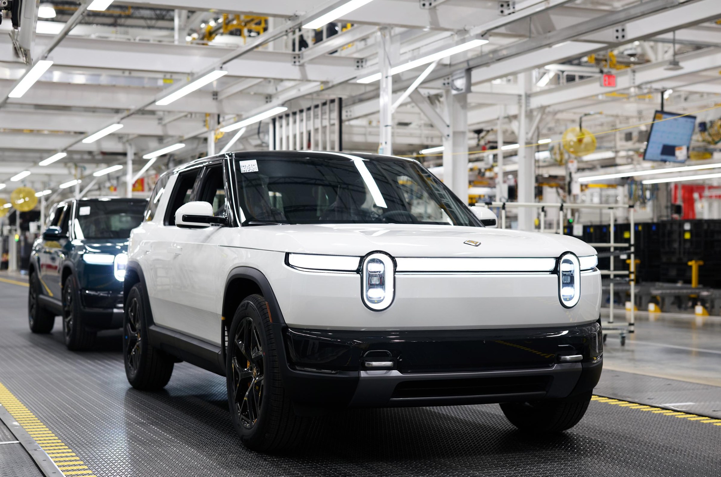 Rivian R2 tại nhà máy