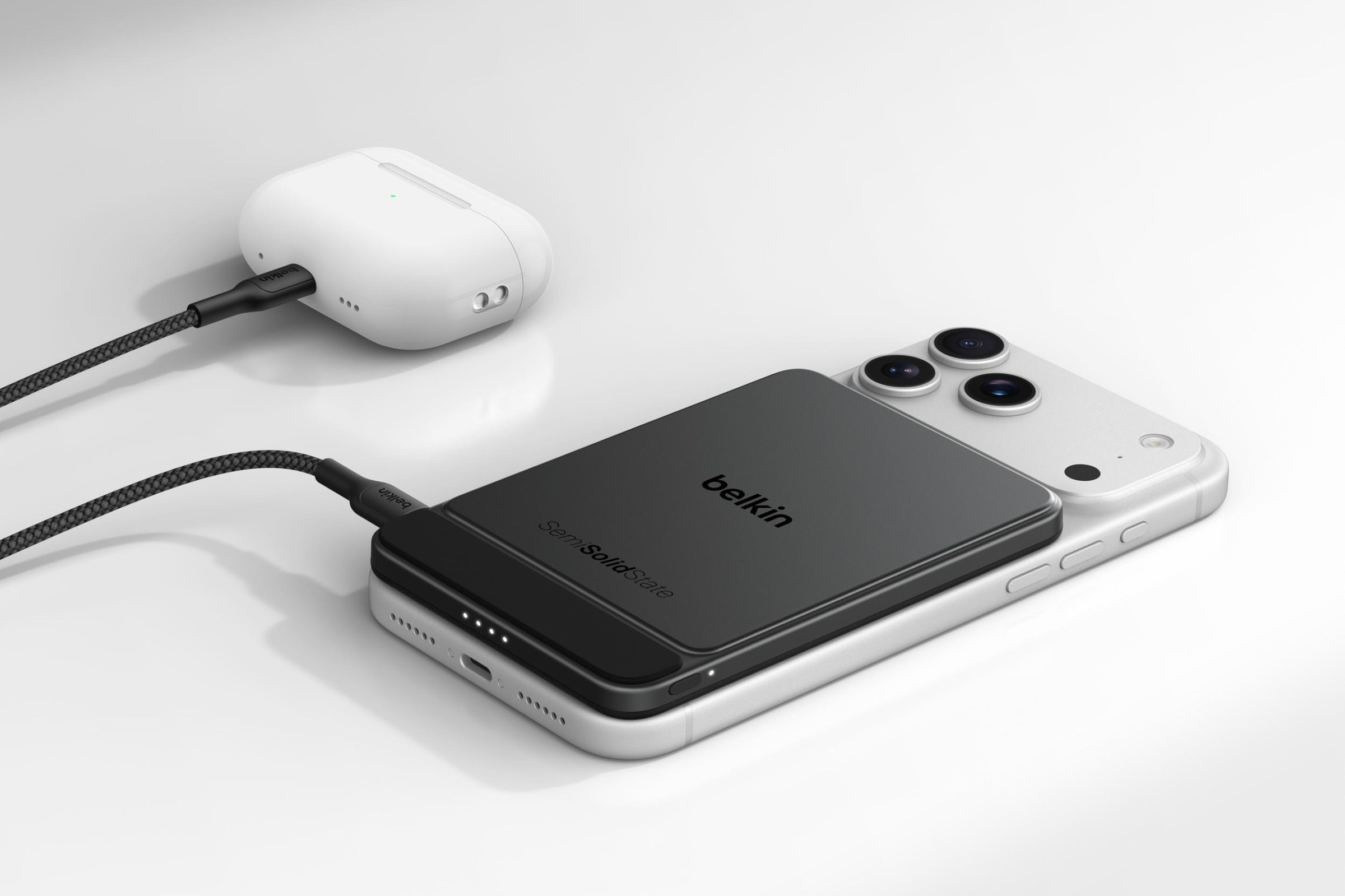 Sạc dự phòng từ tính Belkin UltraCharge Pro Slim Magnetic 5K