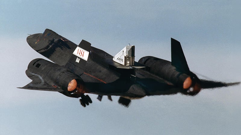 NASA bí mật phục hồi SR-71A Blackbird: Từ cột trưng bày trở lại bầu trời sau 27 năm
