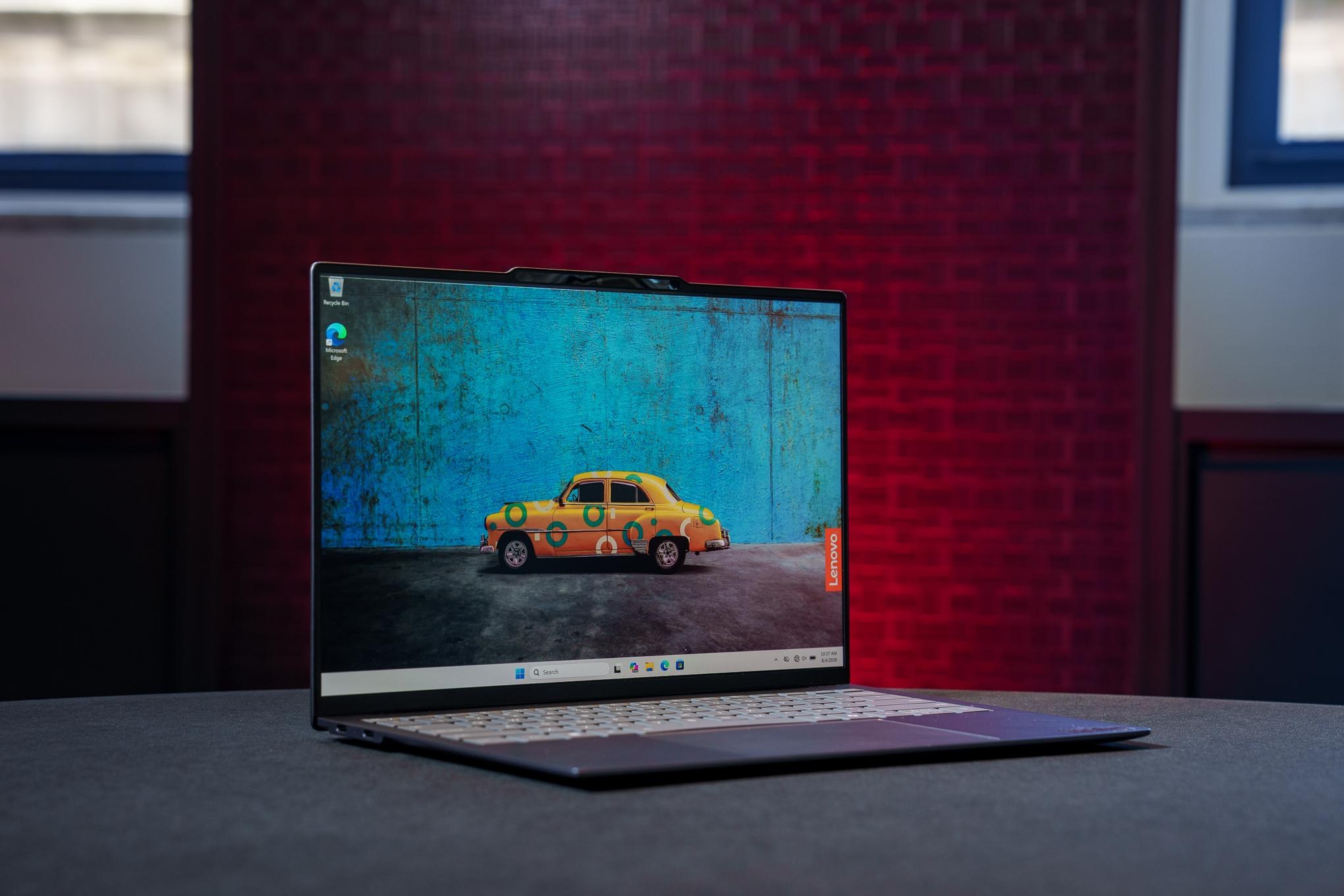 Lenovo ThinkBook Ultra Concept với thiết kế siêu mỏng