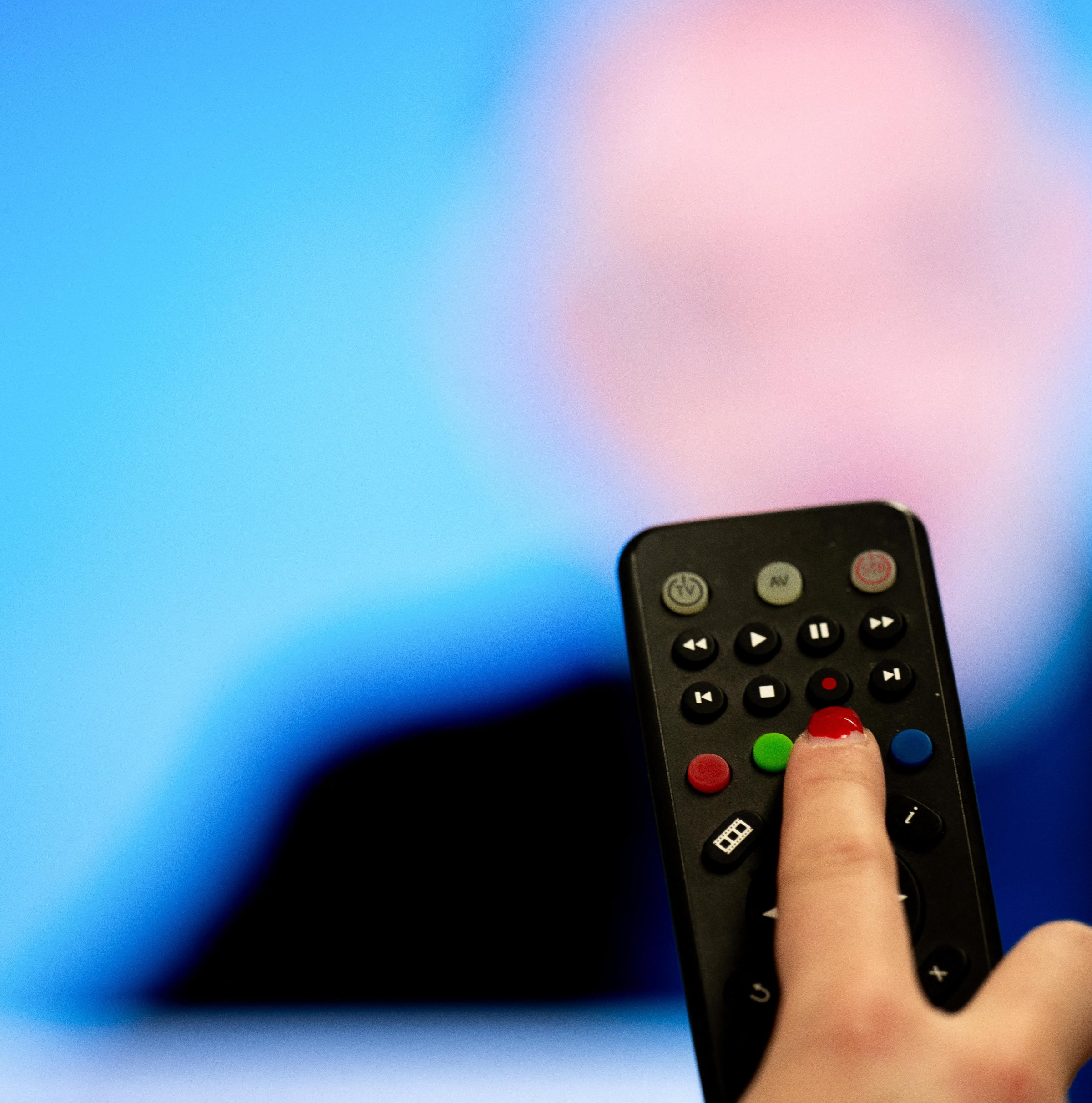 Minh họa về các nền tảng streaming và truyền hình cáp