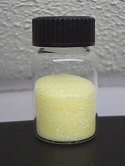 Vì sao không có pin dòng chảy với chất điện phân ferrocyanide đối xứng?