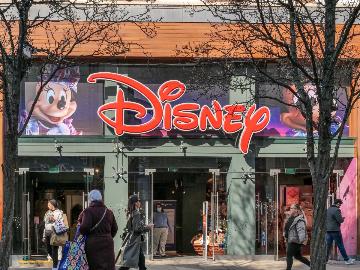 Disney bổ nhiệm CTO đầu tiên, người đứng đầu startup AI từng bị chính họ cáo buộc vi phạm bản quyền