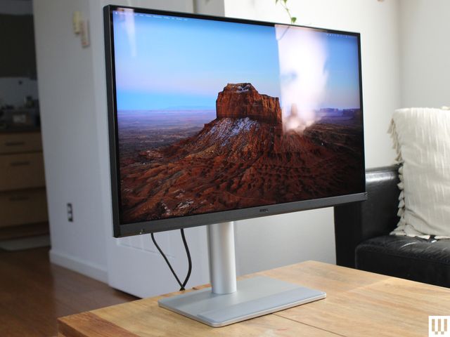 Màn hình BenQ 5K 27 inch