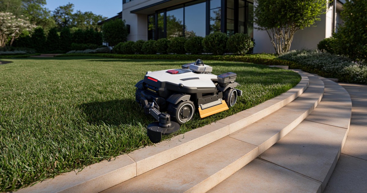 Robot cắt cỏ mới có thể đảm nhận luôn cả việc tỉa mép cỏ