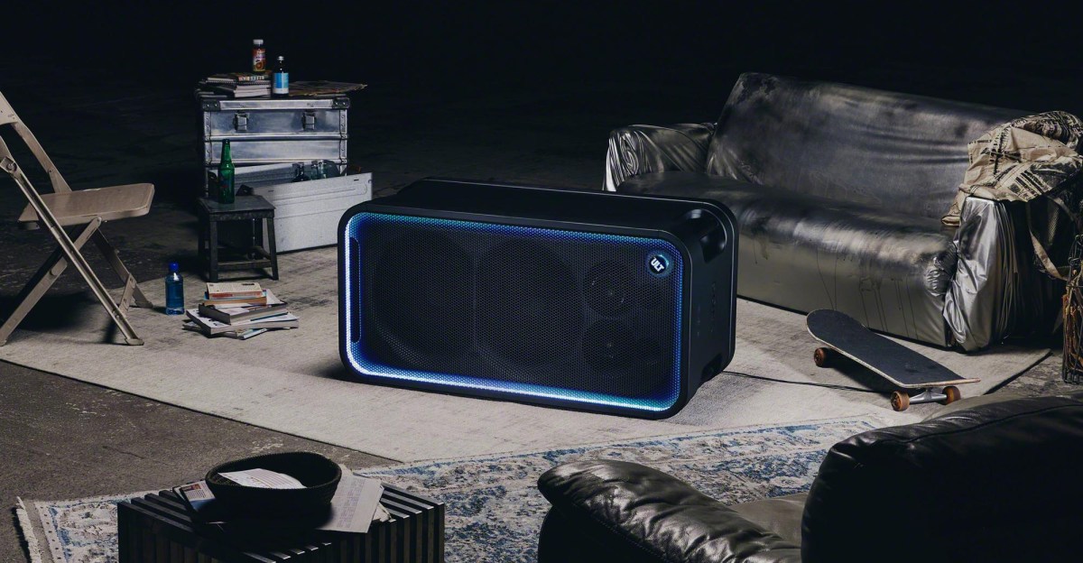 Sony ra mắt loa party mới: Bass mạnh hơn, LED nhiều hơn, kết nối đa dạng