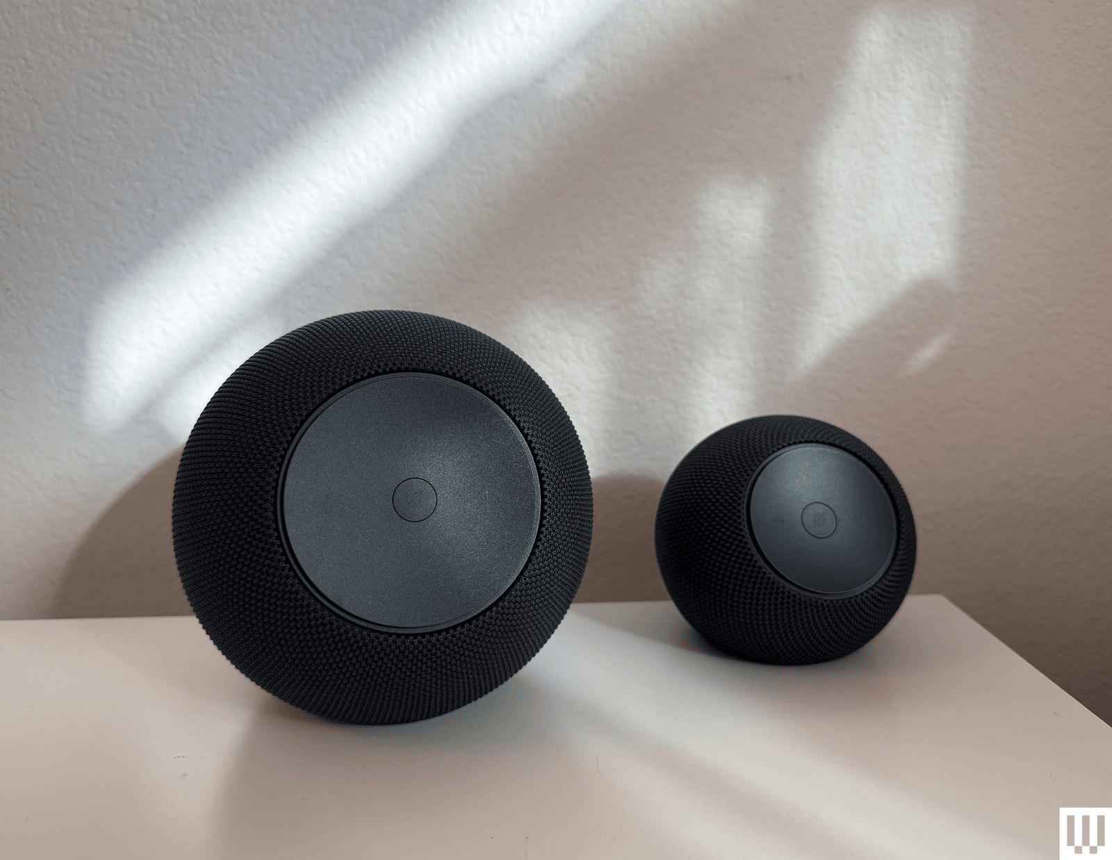 Echo Studio thế hệ thứ hai và Echo Dot Max