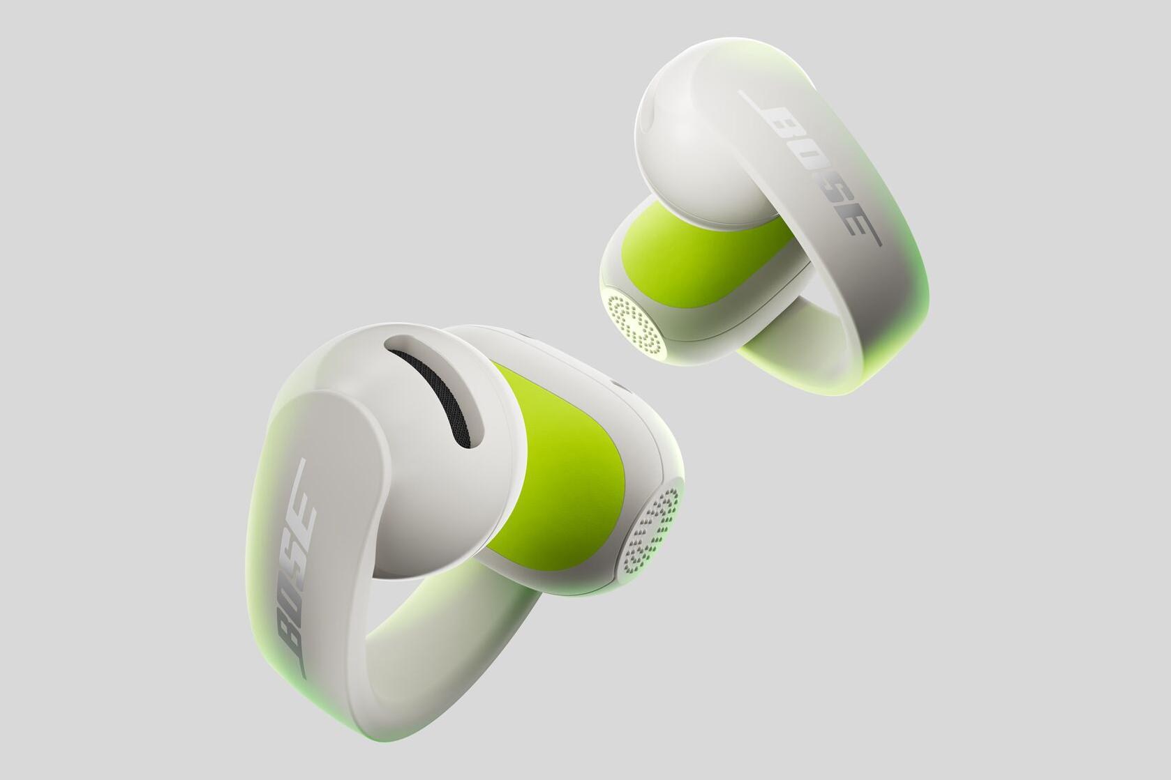 Bose Sport Open Earbuds với phần đệm silicon nhám giúp tăng độ bám