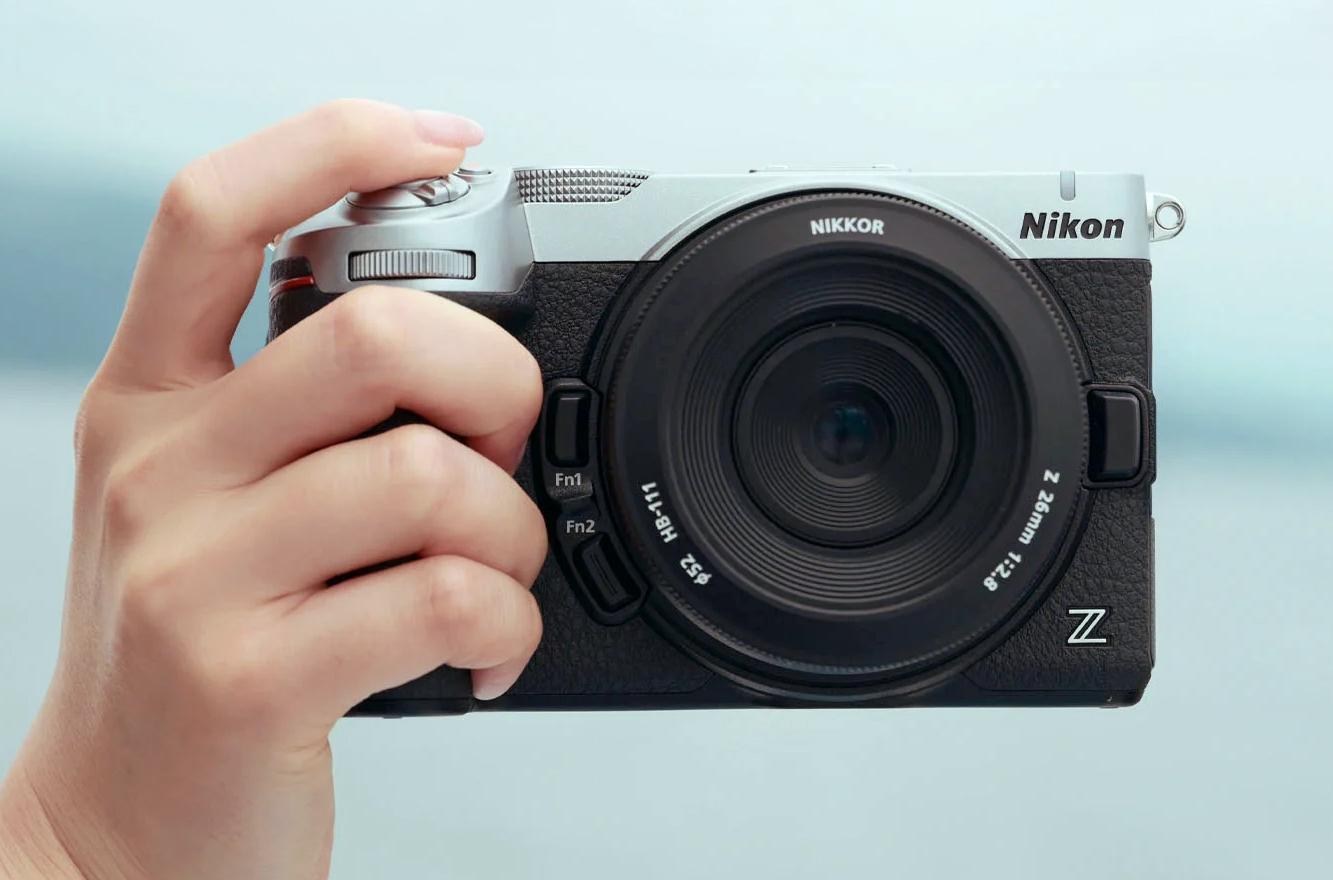 Máy ảnh Nikon Z5 IIC với thiết kế mới