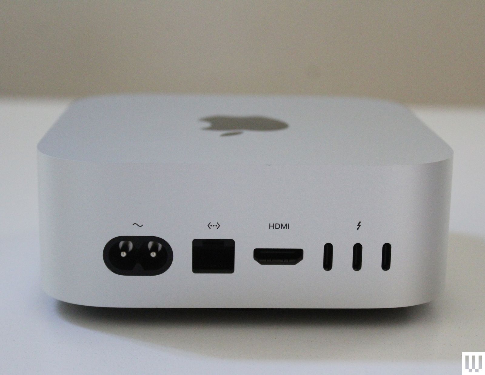 Mac Mini M6 với thiết kế nhỏ gọn