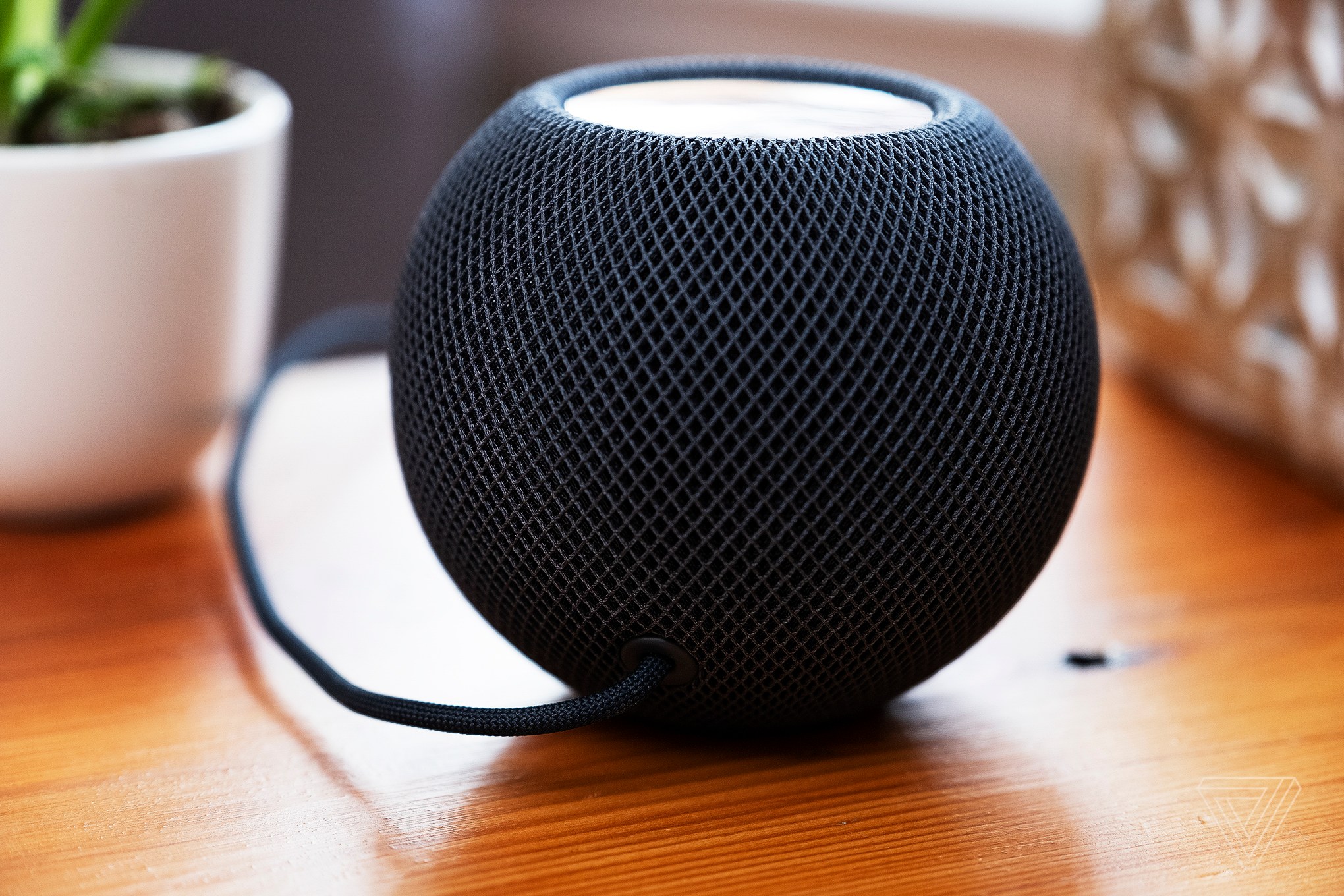 HomePod mini thế hệ mới với các màu sắc mới