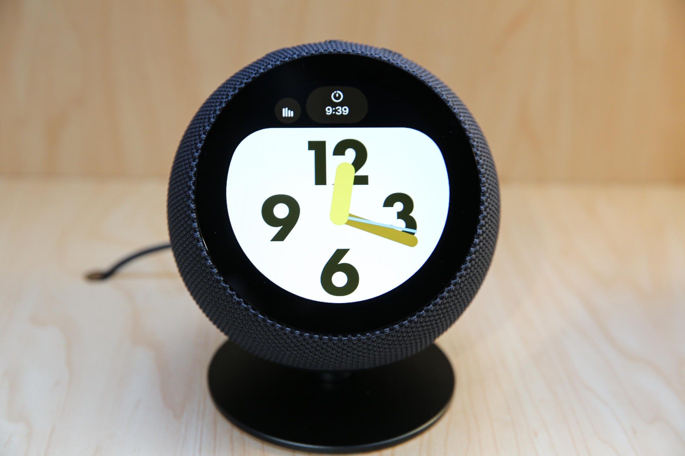 Các mẫu Echo Time với nhiều màu sắc