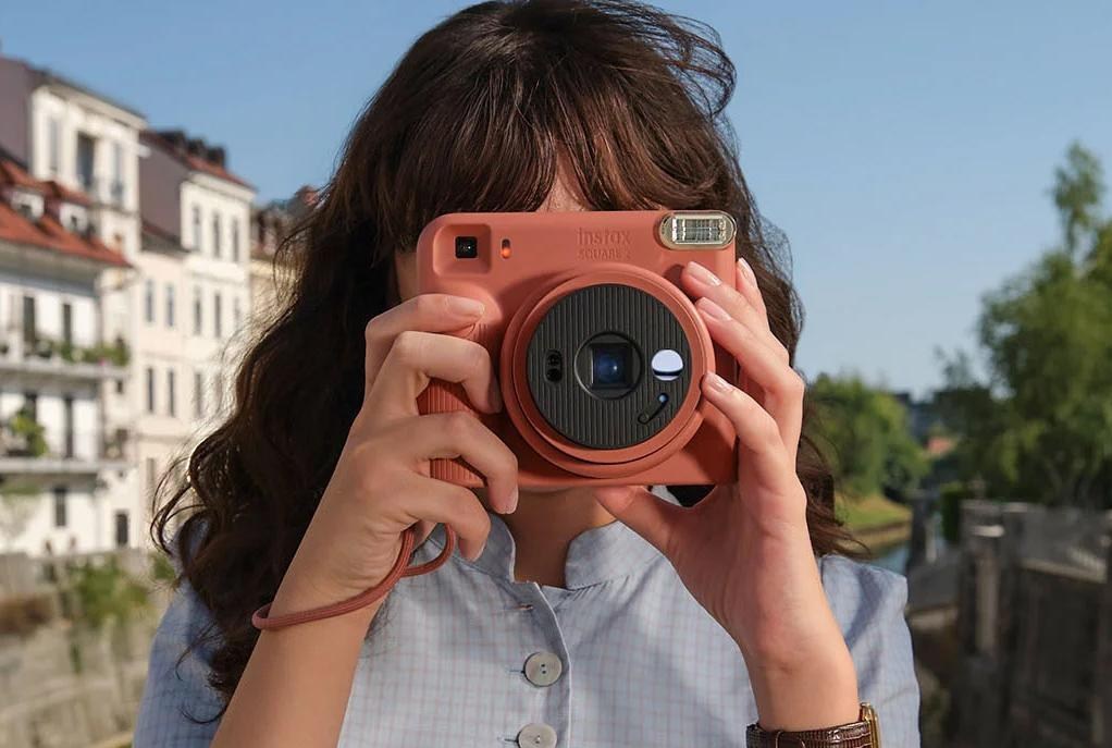 Máy ảnh lấy liền Fujifilm Instax Square 2