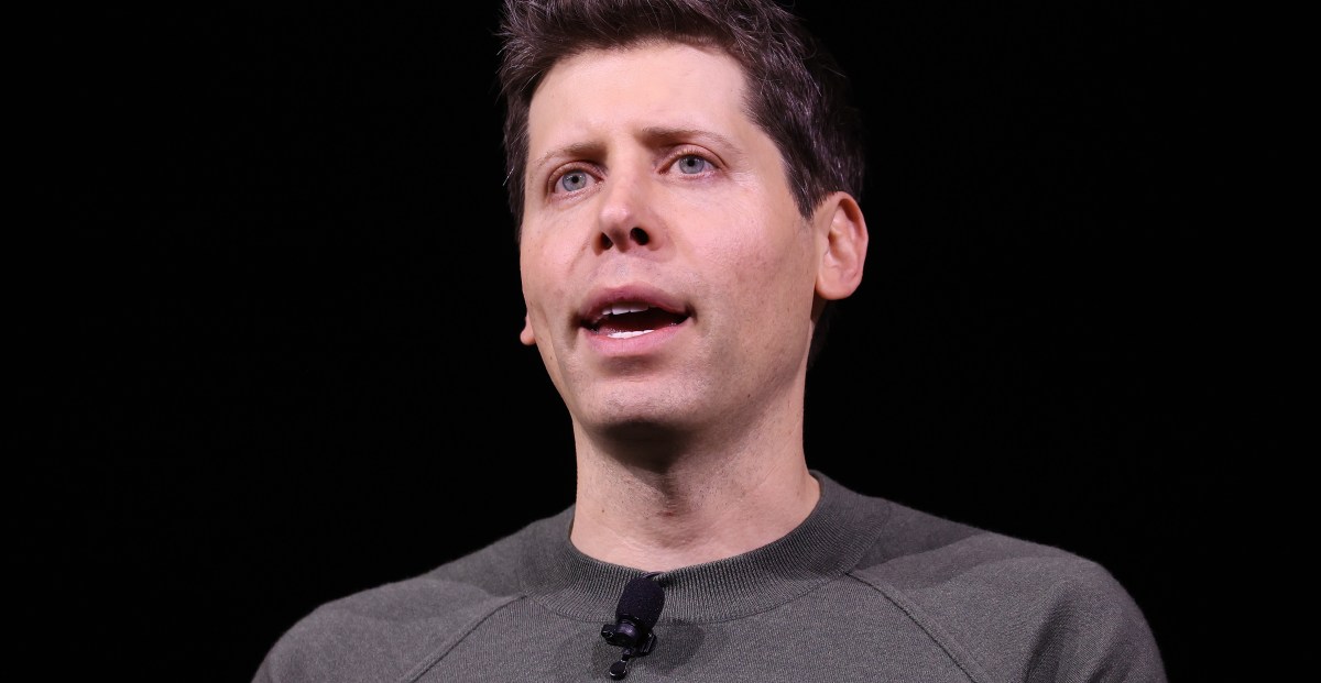 Sam Altman: Để RAM trong máy cá nhân là "lãng phí khủng khiếp" so với trung tâm dữ liệu
