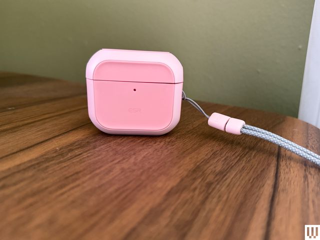 Ốp ESR Orbit Hybrid cho AirPods