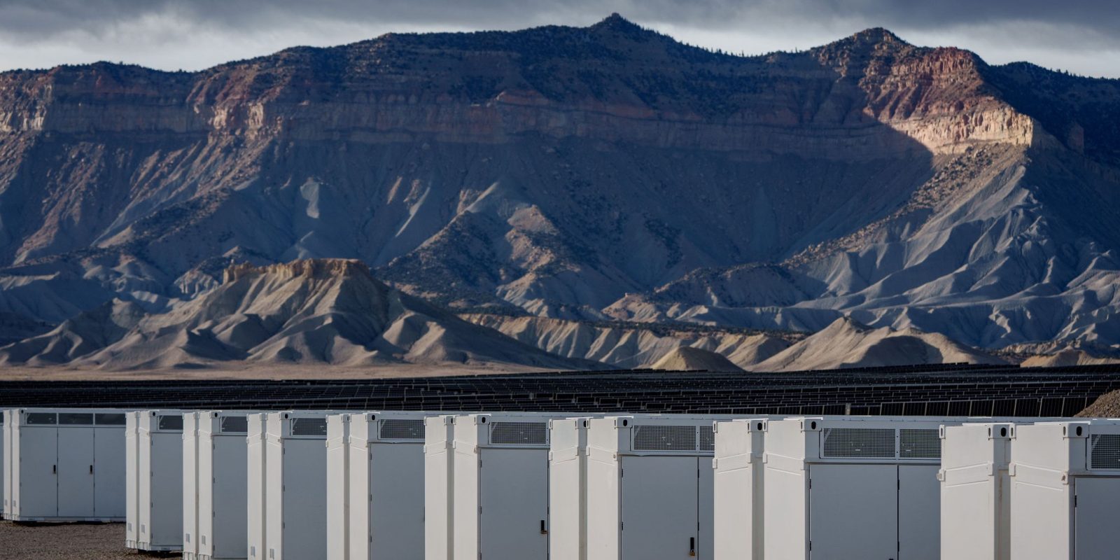 Trung tâm năng lượng Green River tại Utah, một trong những dự án pin lưới điện quy mô lớn mới đi vào vận hành