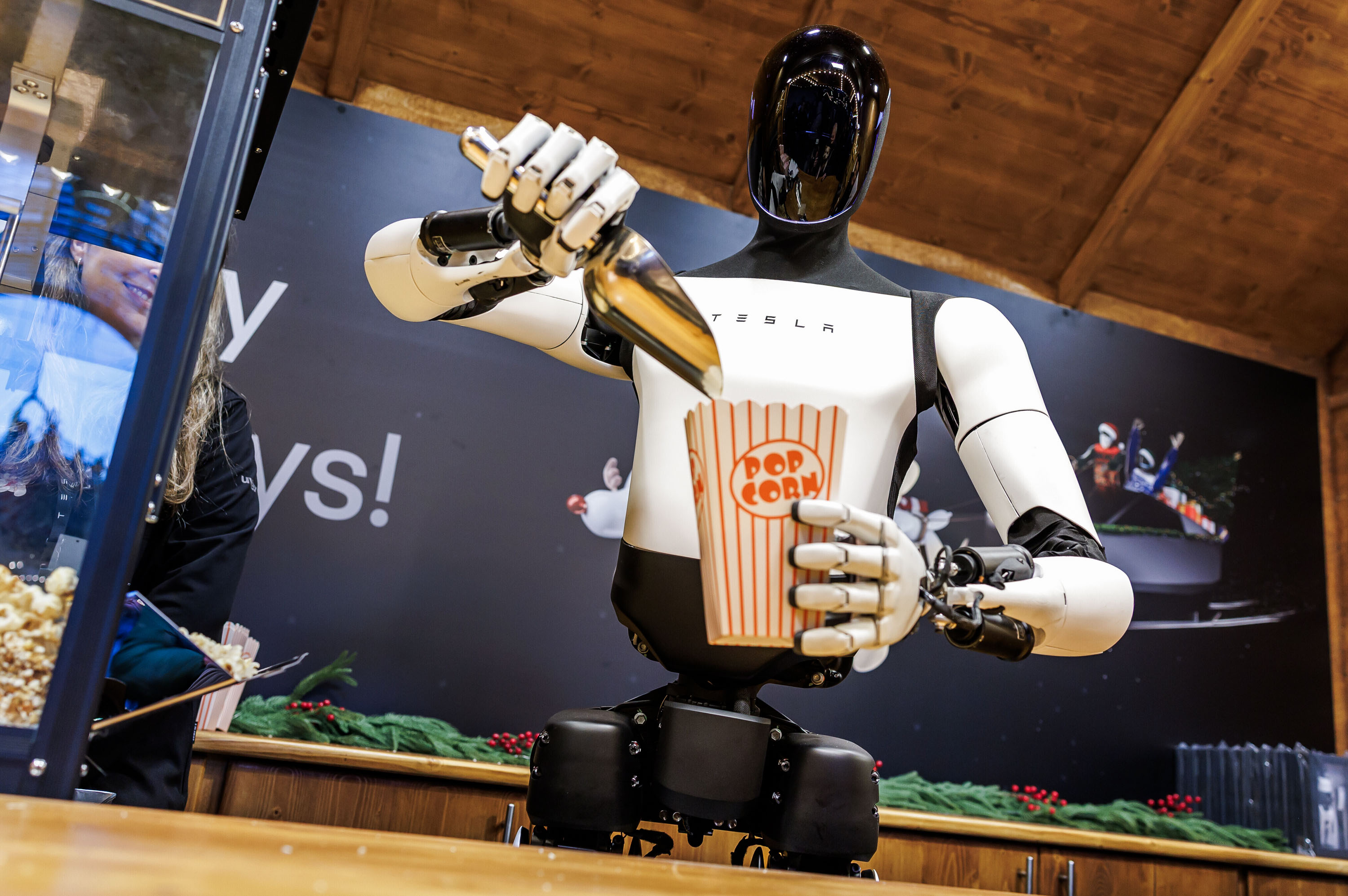 Robot hình người trong các màn trình diễn công khai