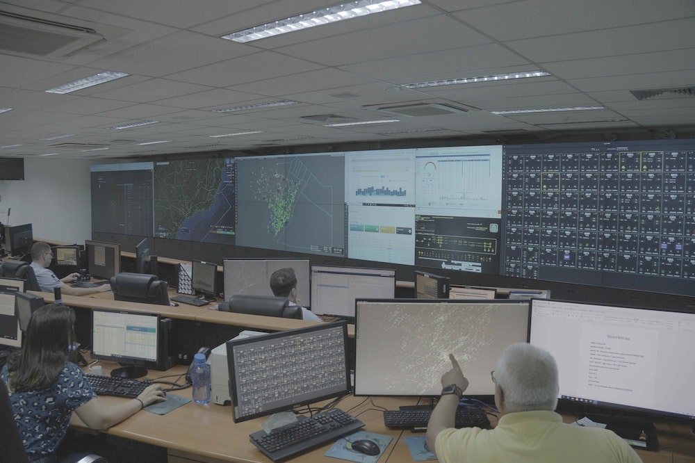 Hệ thống quản lý không lưu của Atech