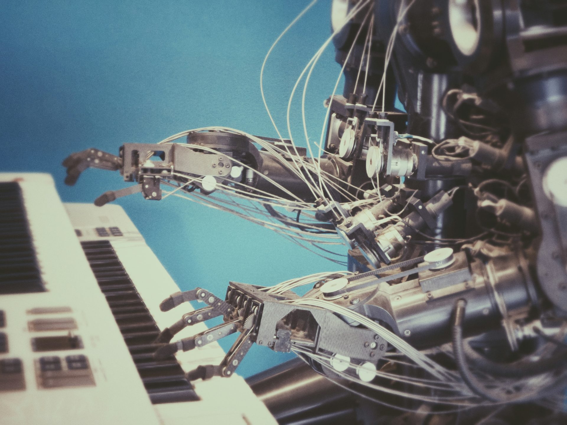 Vì sao truyện do AI viết luôn khiến người đọc thấy 'sai sai'?