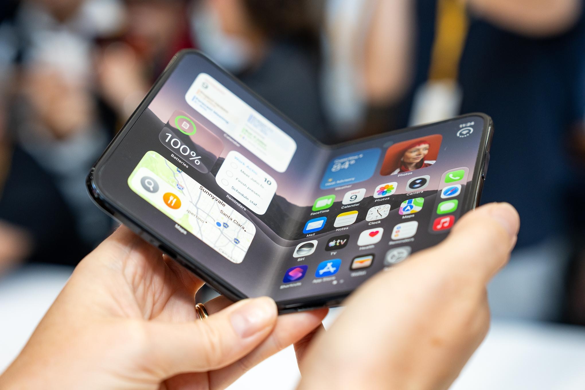 Cặp đôi iPhone Duo