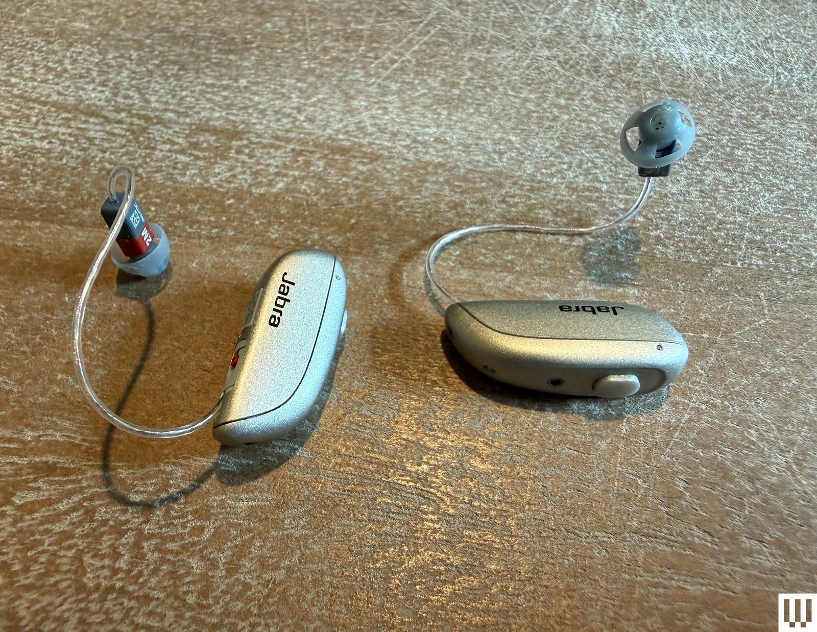 Jabra Enhance Select M3 nhìn từ trên xuống