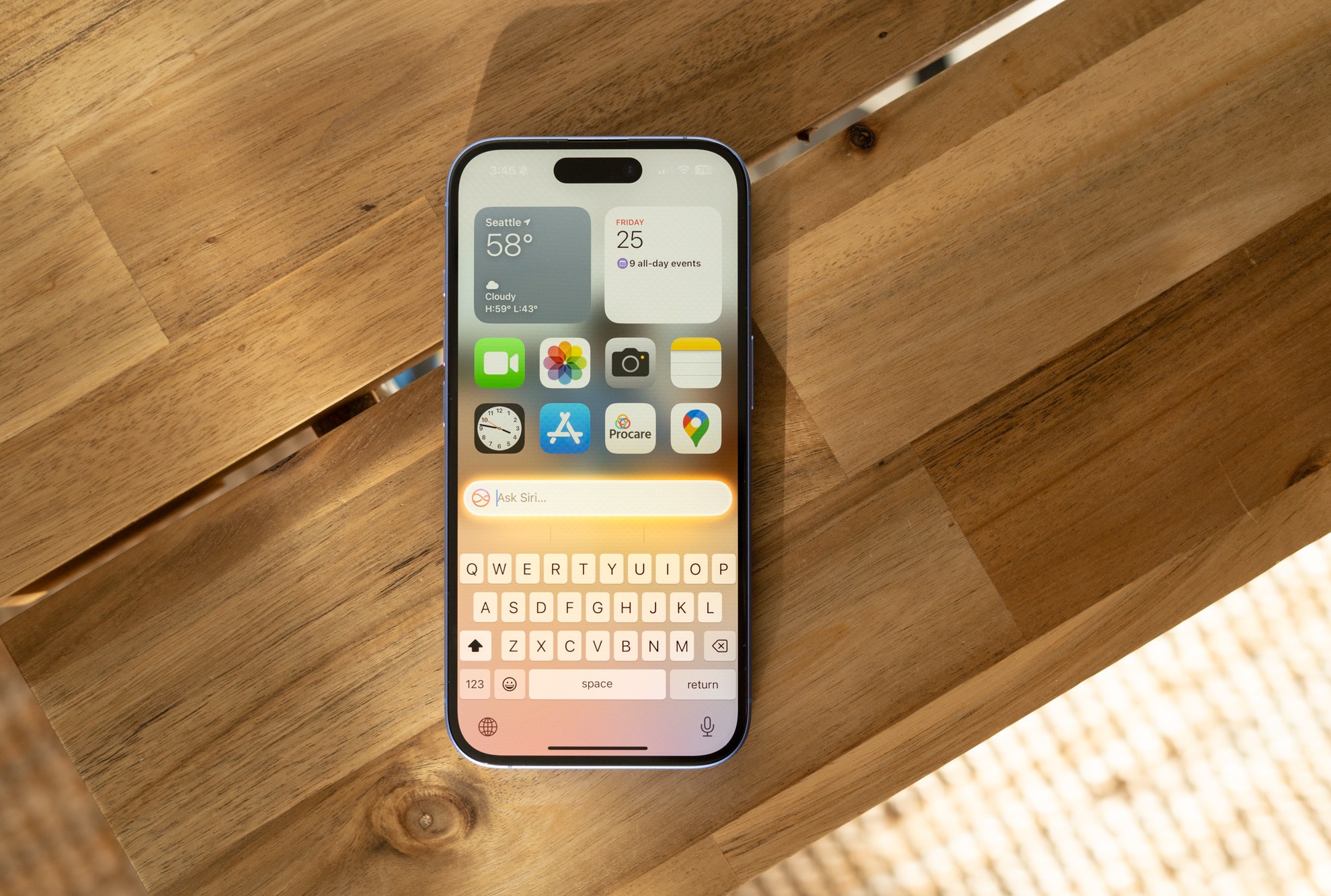 Apple Intelligence trên iPhone