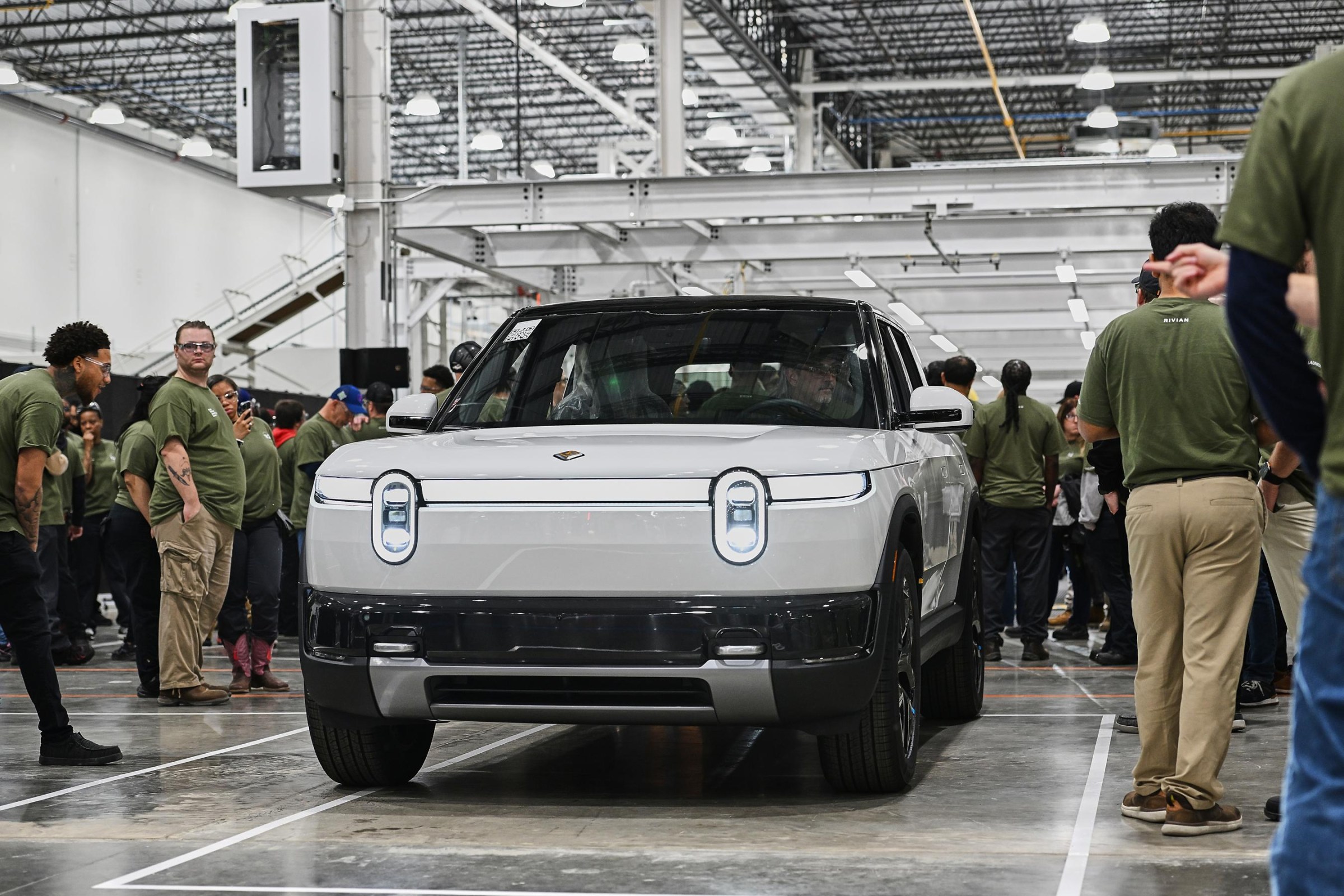 Rivian R2 tại nhà máy