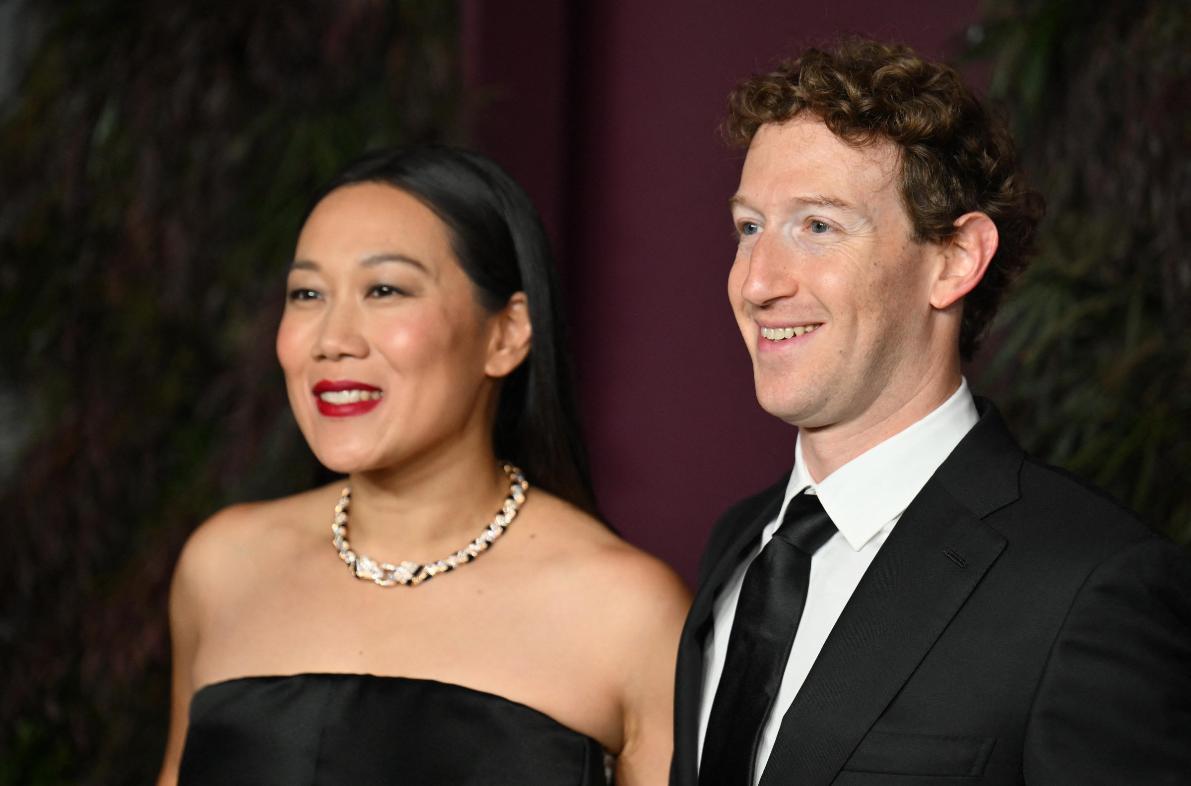 Trung tâm nghiên cứu y sinh Biohub do Zuckerberg và vợ sáng lập nhận đầu tư lớn từ các ông lớn công nghệ